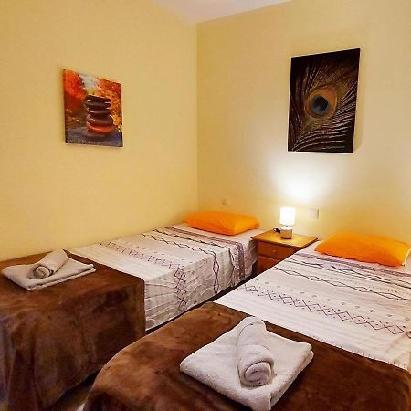 Modern And Centric Apartment With Air Conditioning - By Tenerifehints El Médano Eksteriør bilde